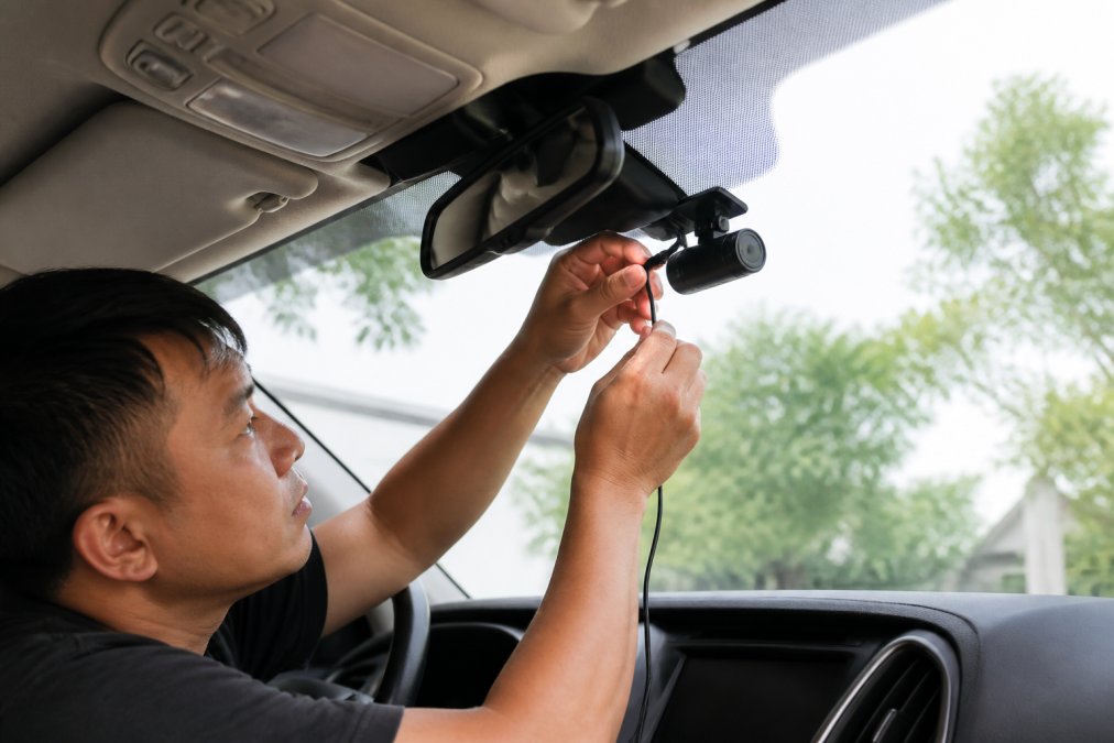 How to Install Dash Cam in SUV: Step-by-Step