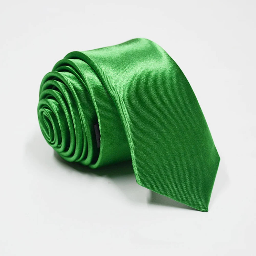 Slim Solid-Color Necktie | The Daily Drop