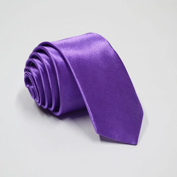 Slim Solid-Color Necktie | The Daily Drop