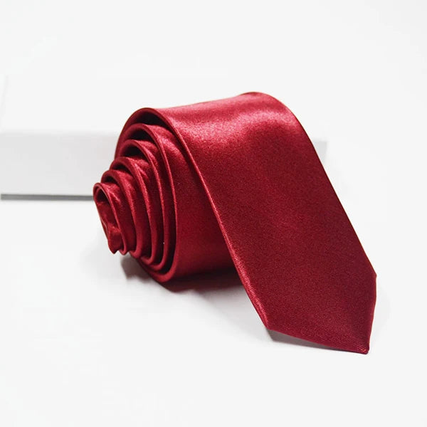 Slim Solid-Color Necktie | The Daily Drop