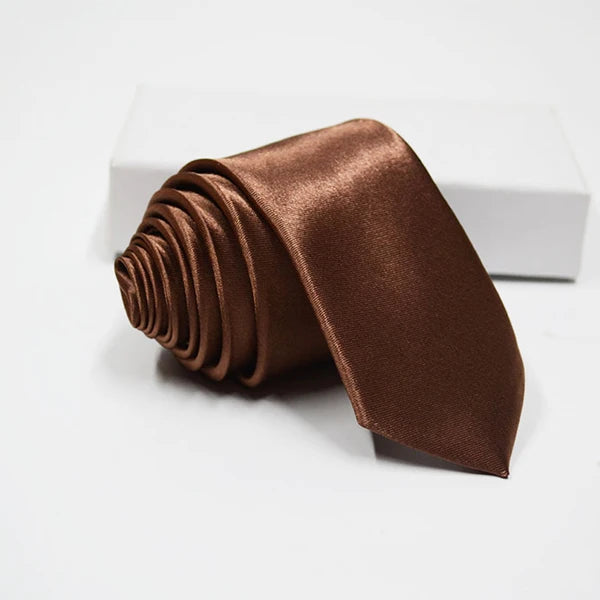 Slim Solid-Color Necktie | The Daily Drop
