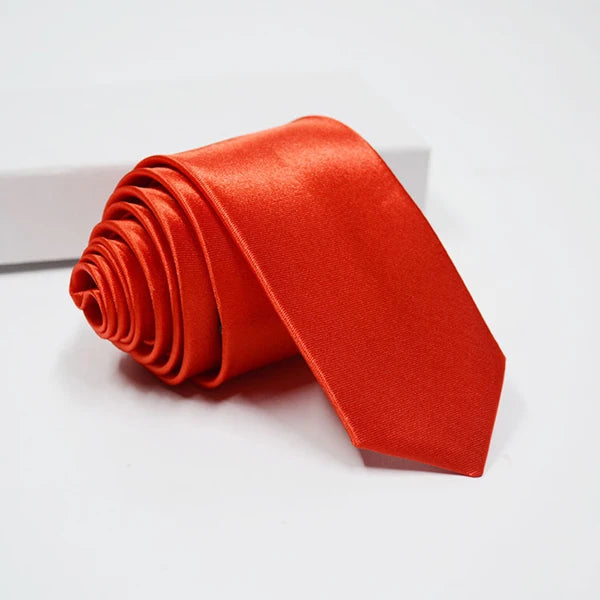 Slim Solid-Color Necktie | The Daily Drop
