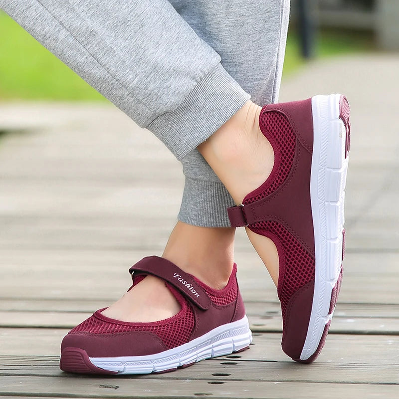 Women's Breathable Mesh Sneakers – Lightweight Vulcanized Walking & Work Shoes