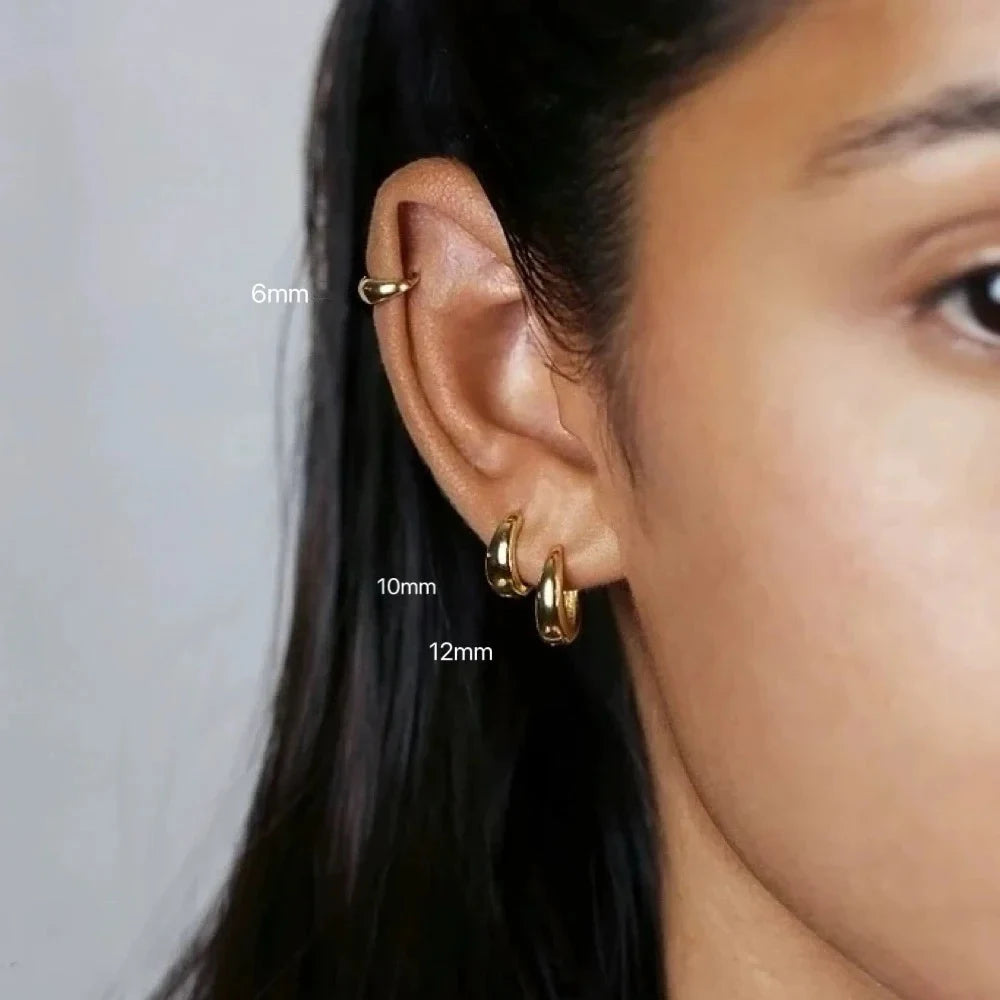 Minimalist Stainless Steel Huggie Hoop Earrings – 2pcs Gold & Silver
