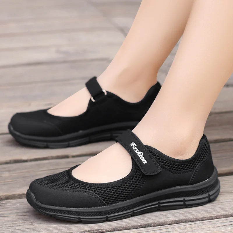 Women's Breathable Mesh Sneakers – Lightweight Vulcanized Walking & Work Shoes