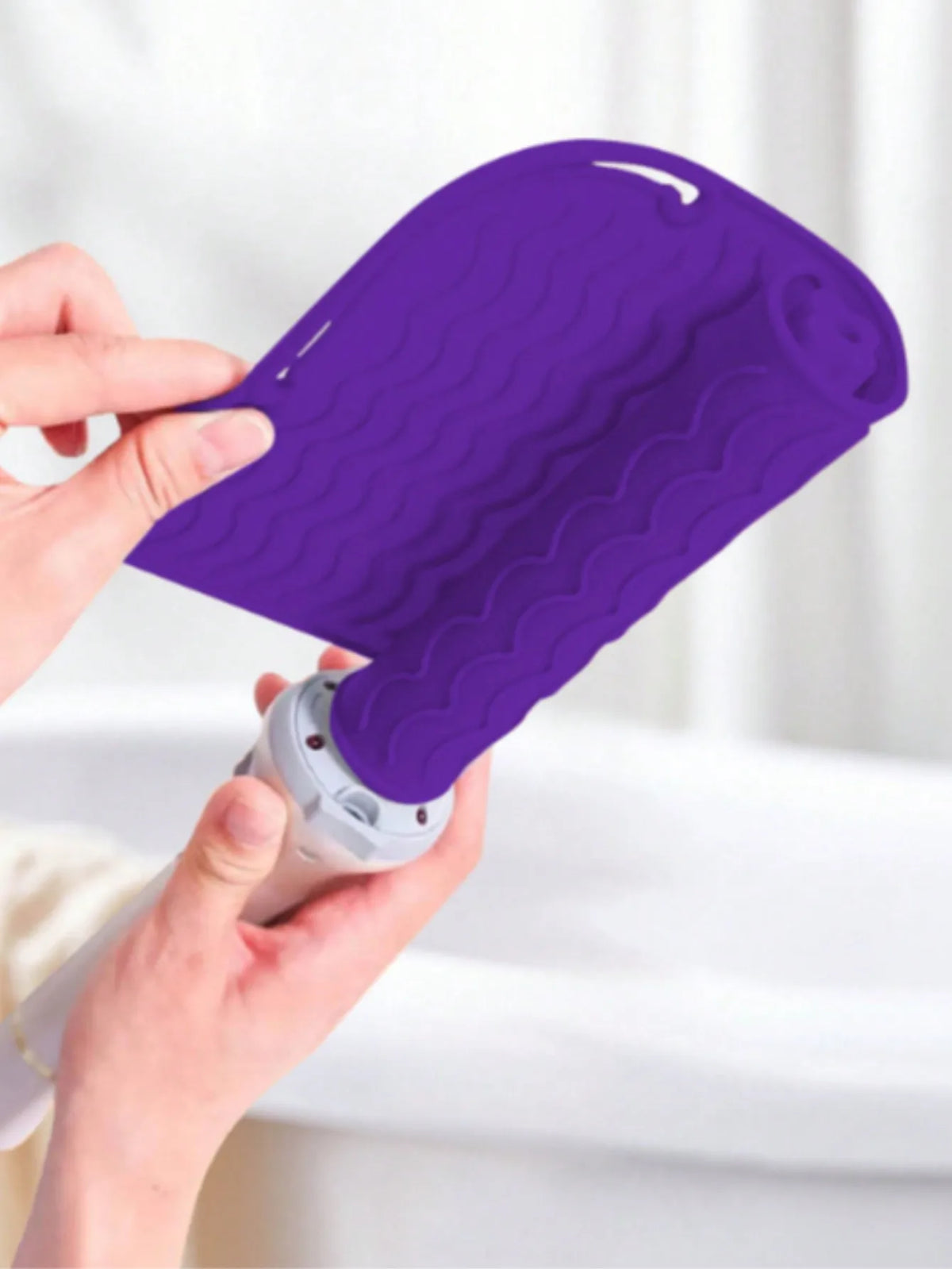 Silicone Heat Resistant Mat for Curling Irons & Flat Irons