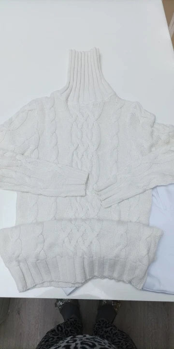 Chunky Cable Knit Turtleneck Sweater – 5 Colors