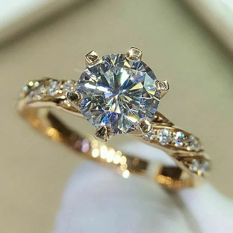 Huitan Classic 6-Claw Cubic Zirconia Ring for Women | Wedding & Engagement Band