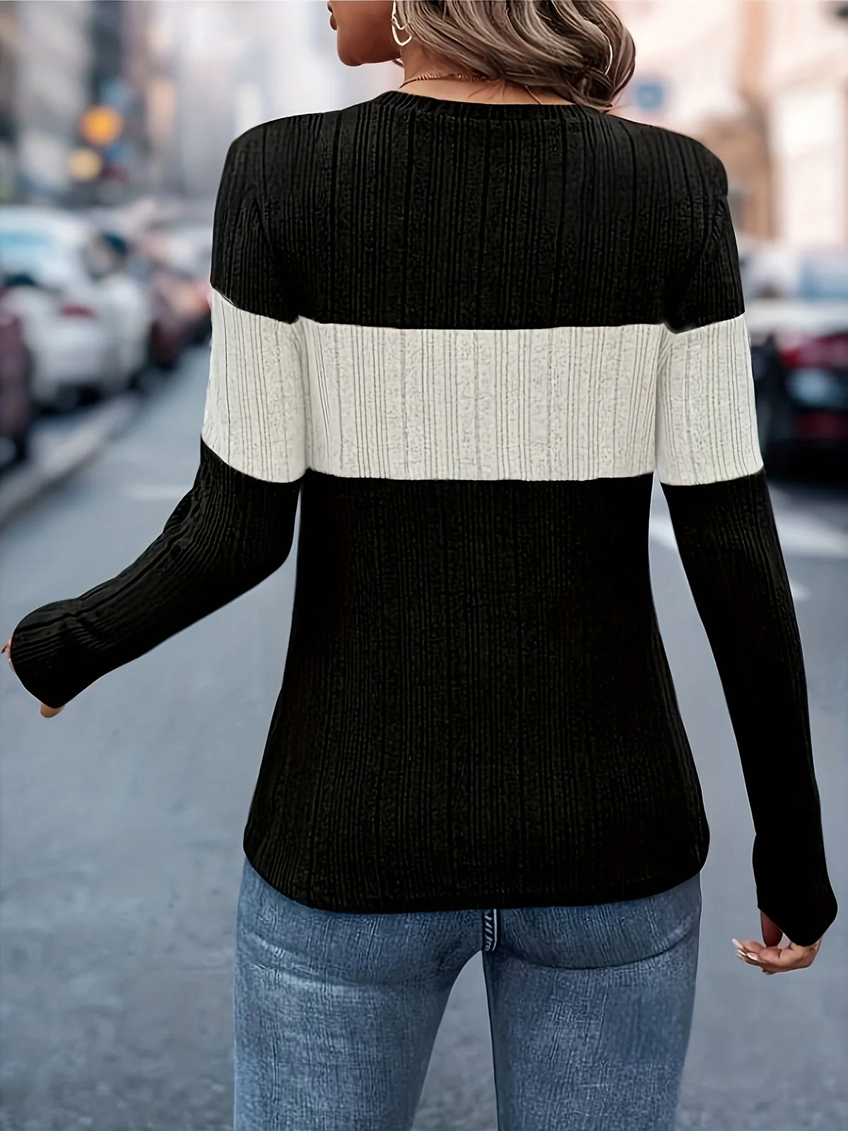 Color Block Round Neck Long Sleeve Knit Top – 3 Colors